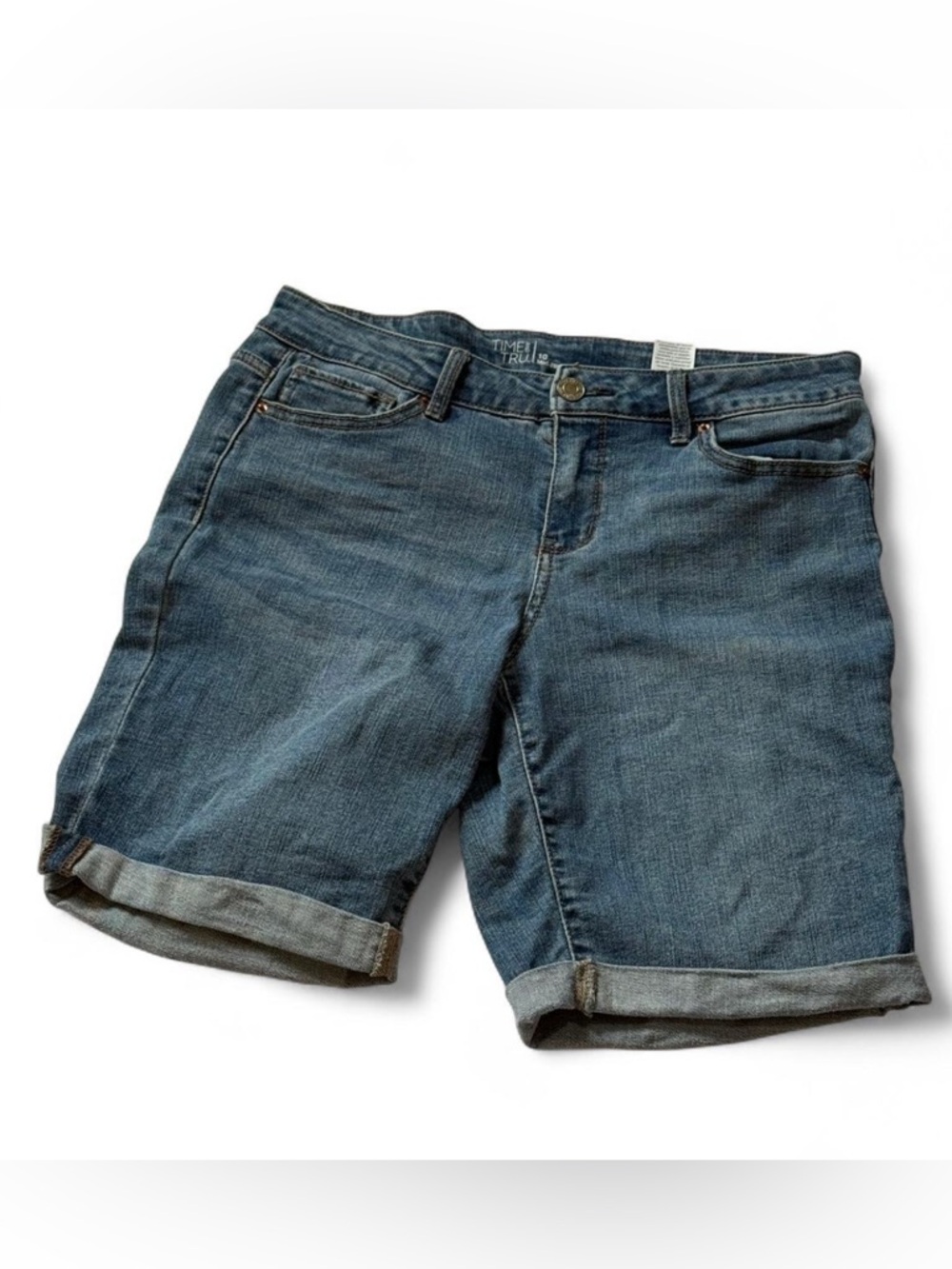 Time and Tru size 10 Women's Denim Roll-Cuff Bermuda Shorts - Dark Blue Wash